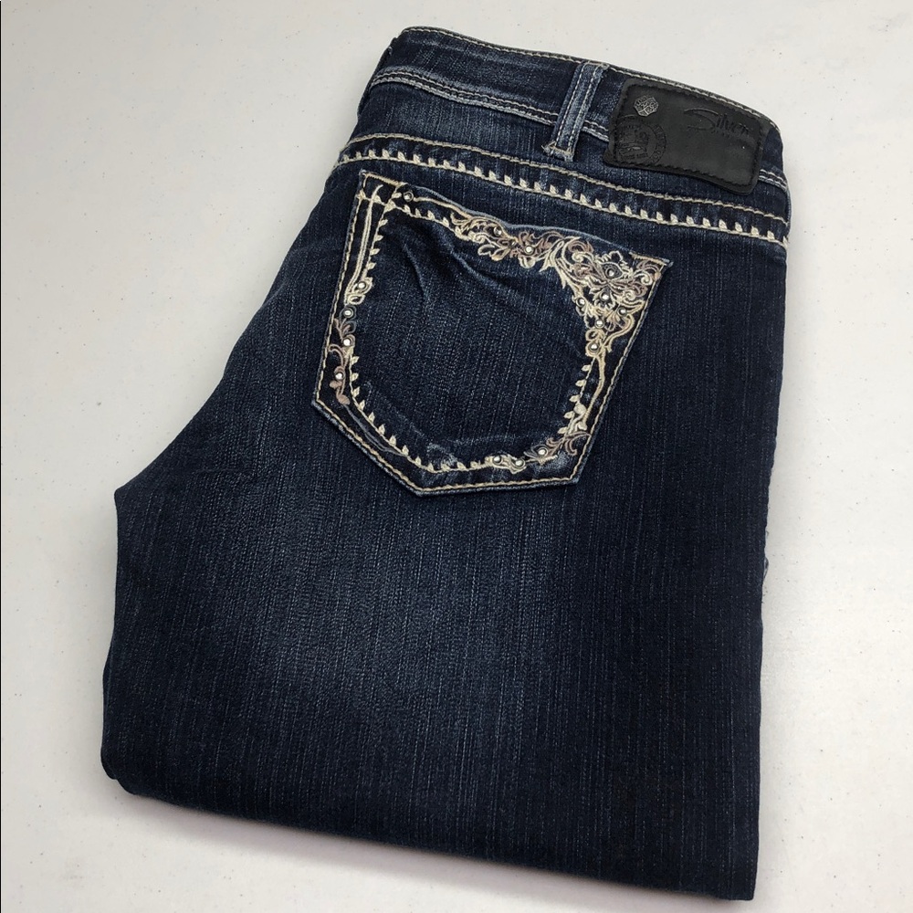 LIKE NEW SILVER TUESDAY MID-RISE BOOTCUT JEANS 32x30 ⭐️